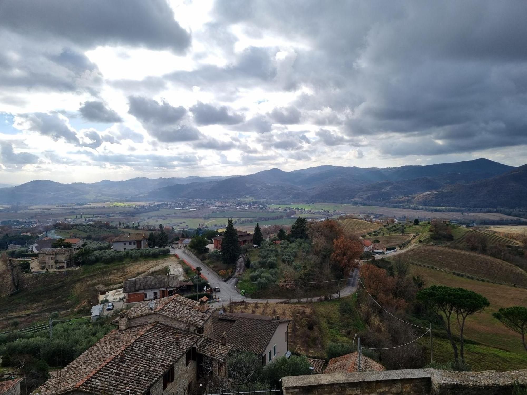 Vesionica Holiday House Perugia Civitella Benazzone Eksteriør bilde